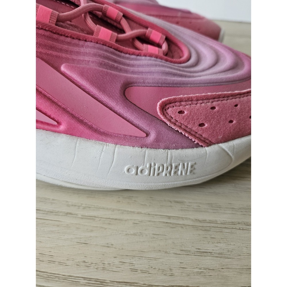 adidas Ozelia Pink Fusion Gradient Athletic Running Shoes Sneakers Women's Sz 8 - Picture 3 of 8